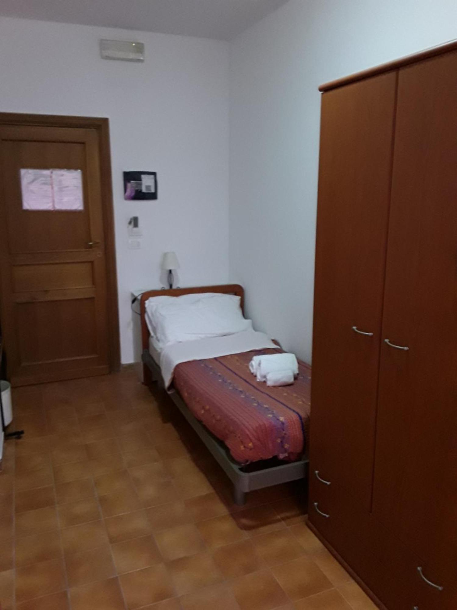 L'Aragosta Guesthouse 알게로 외부 사진